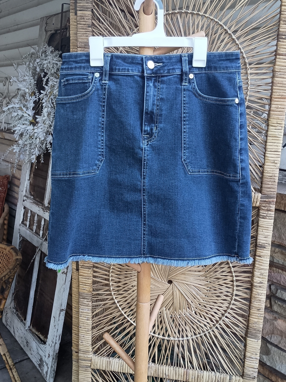 Tommy Bahama Dark Blue Denim Mini Skirt_30